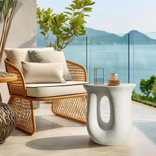 17.7" Pedestal Table