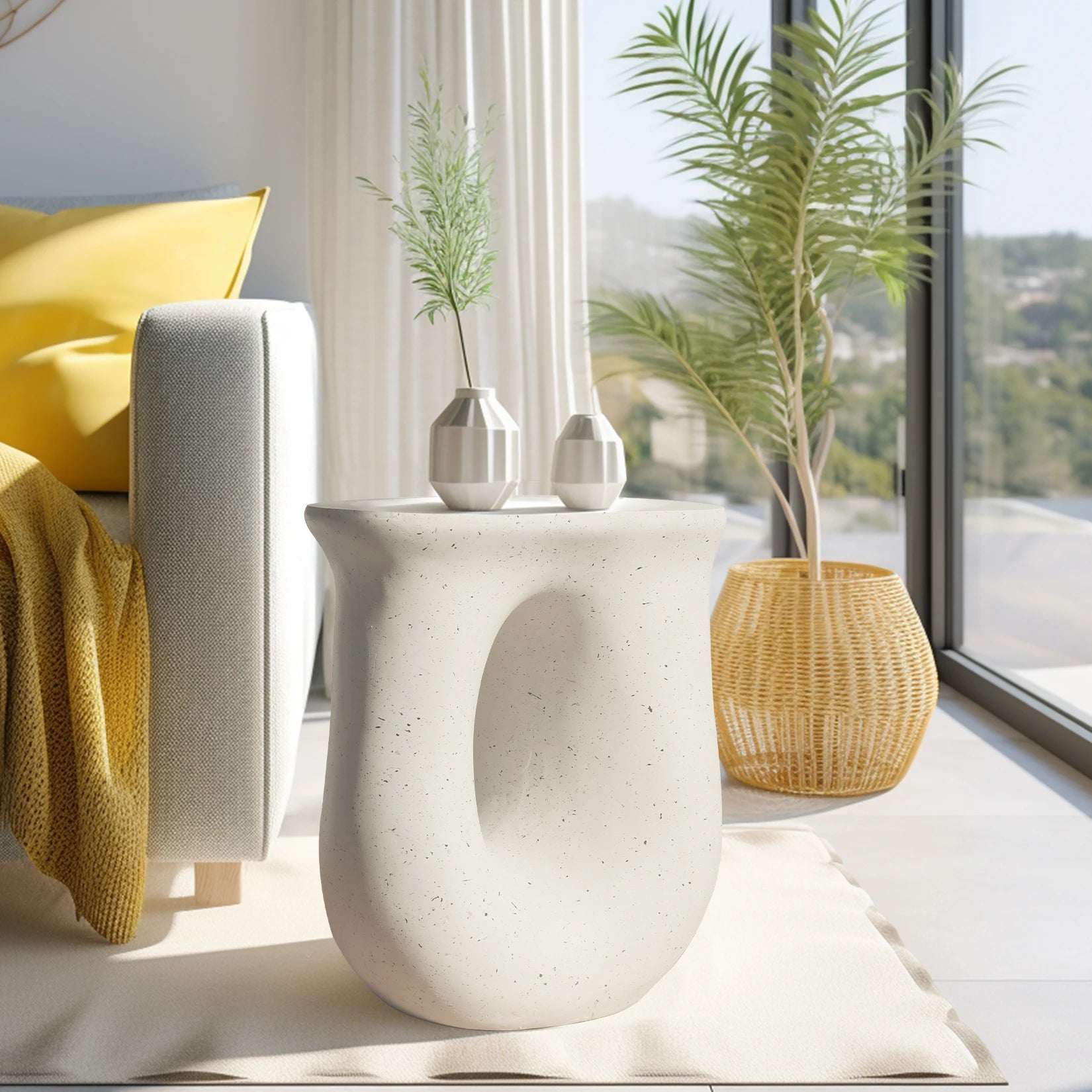 17.7" Pedestal Table