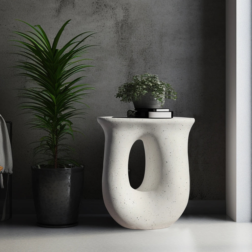 17.7" Pedestal Table